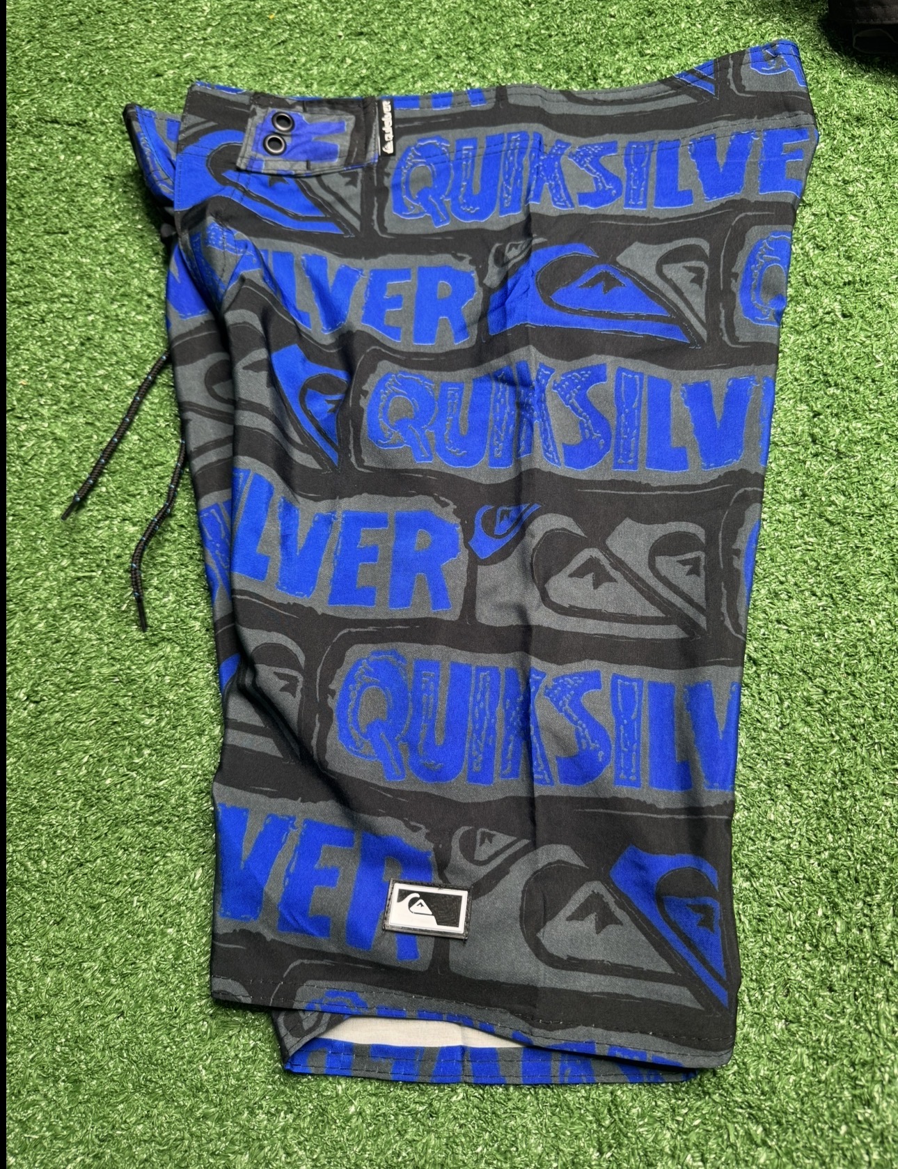 quiksilver